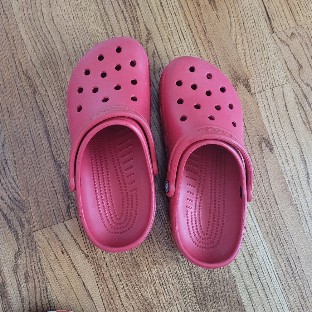 Crocs